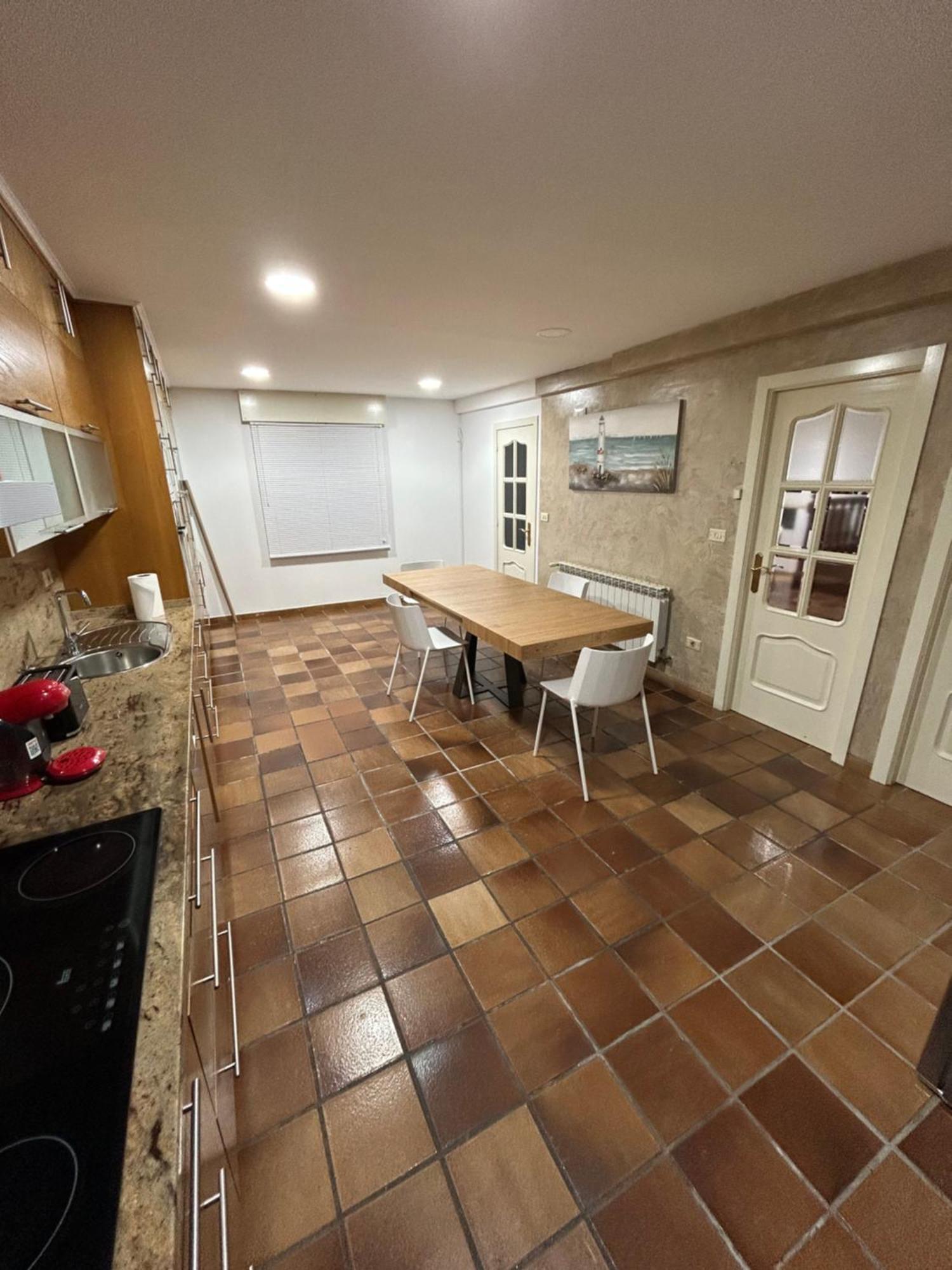 Casa Robleda, Piscina Privada Cubierta Y Jacuzzi Villa Vigo Bagian luar foto